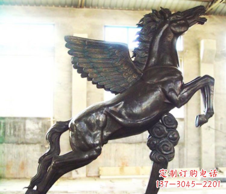 南阳铜雕奔跑飞马雕塑