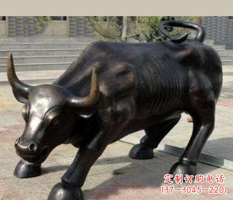 南阳铜雕广场华尔街动物牛