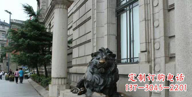 南阳铜雕跪姿狮子