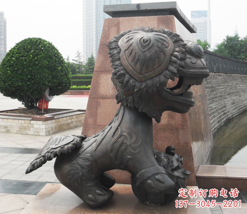 南阳铜雕狮子