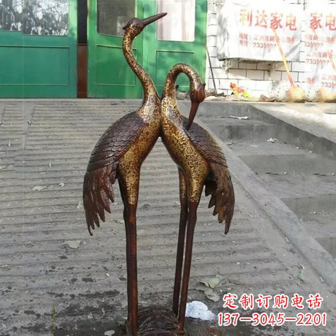 南阳铜雕仙鹤夫妻