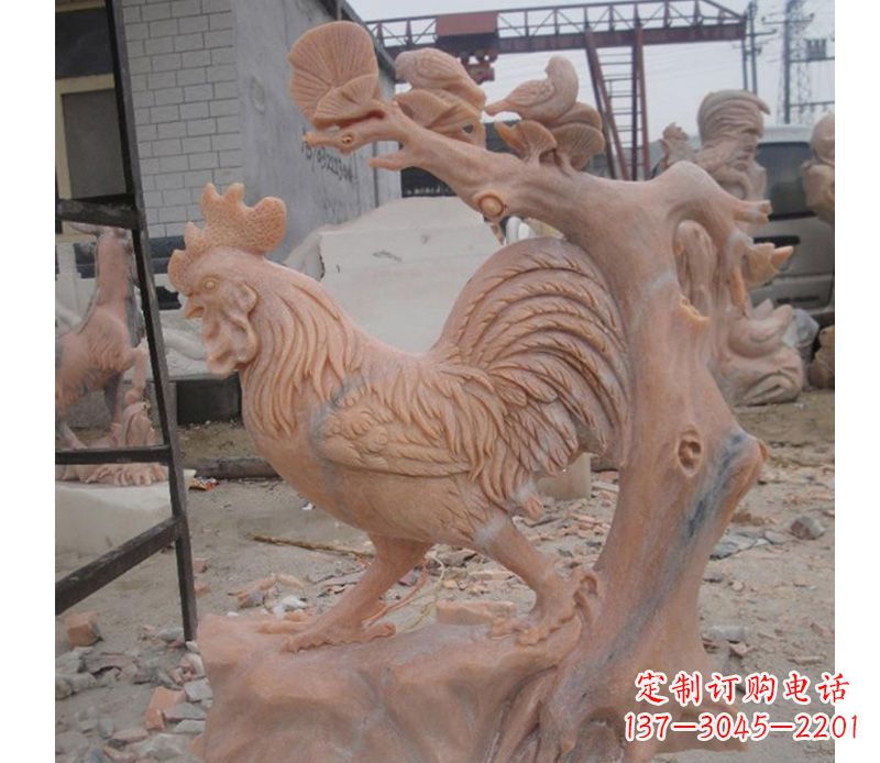 南阳晚霞红公鸡雕塑