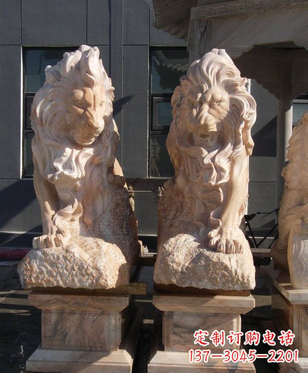 南阳晚霞红欧式狮子石雕