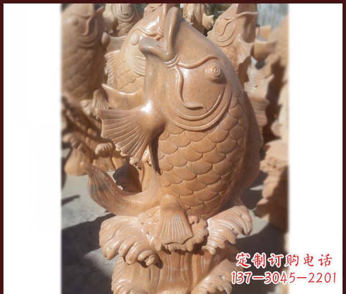 南阳晚霞红喷水鲤鱼石雕 (3)