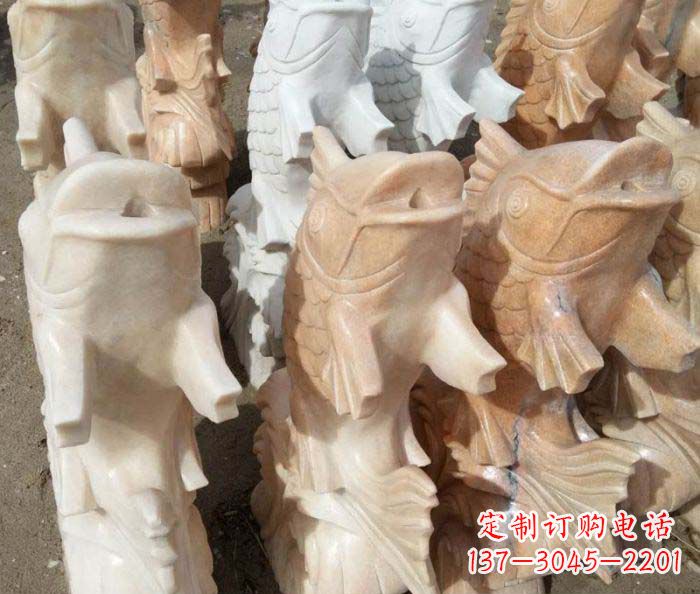 南阳晚霞红喷水鲤鱼庭院石雕