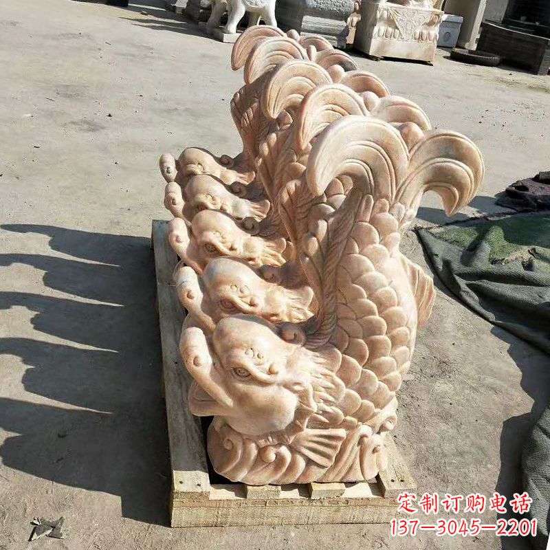 南阳晚霞红喷水鱼石雕-园林水景喷泉动物雕塑摆件