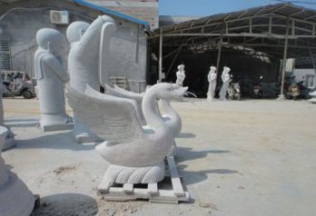 南阳中领雕塑：独具特色的天鹅喷水雕塑