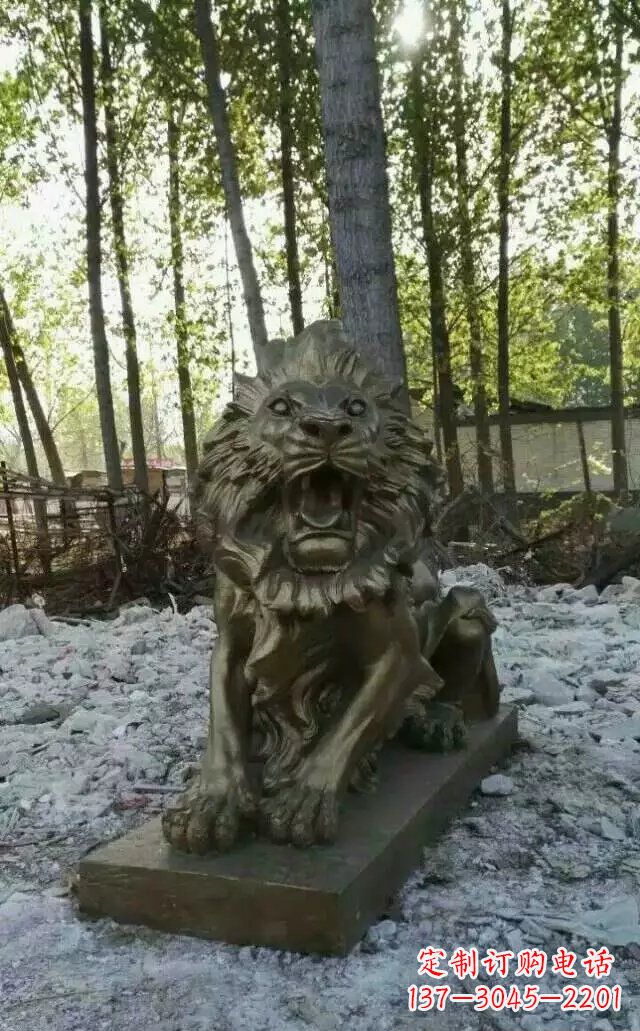 南阳卧着的西洋狮子铜雕 (2)