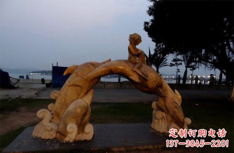 南阳西方儿童骑海豚石雕