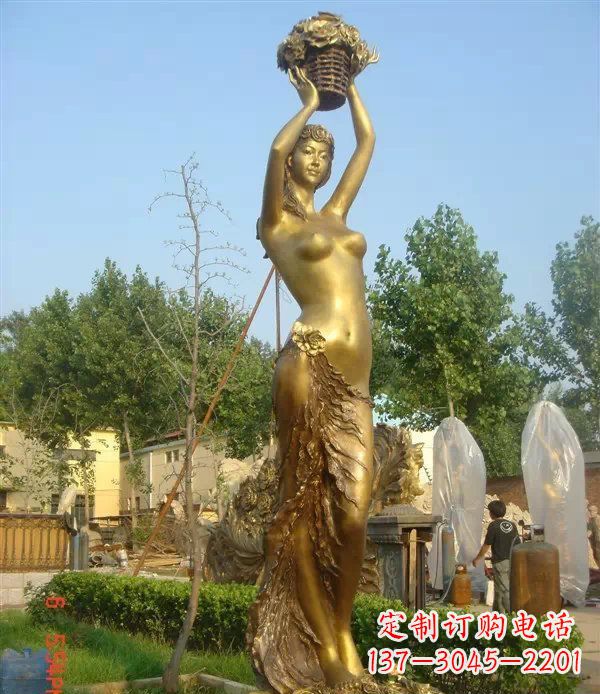 南阳西方美女公园人物铜雕 (2)