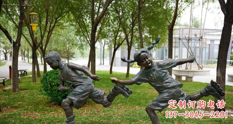 南阳小孩人物玩轮滑铜雕