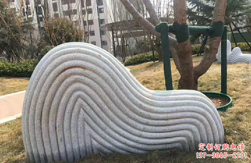 南阳小区大理石纹理假山雕塑