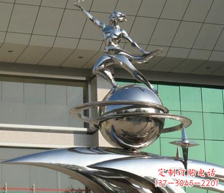 南阳校园不锈钢地球和学生景观雕塑