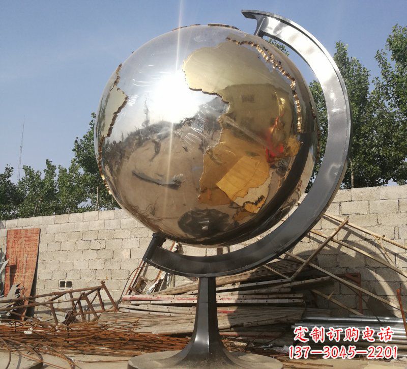 南阳校园地球仪雕塑
