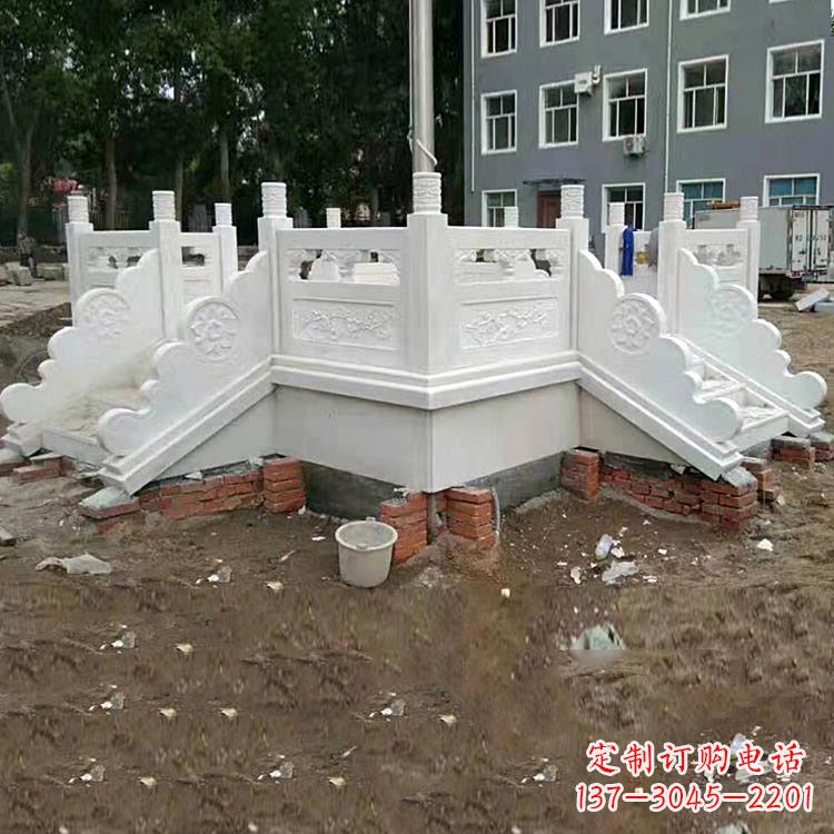 南阳学校汉白玉升旗台石雕