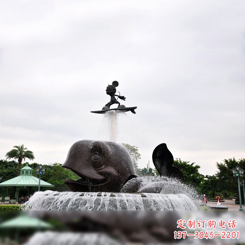 南阳鱼和小孩水景喷泉