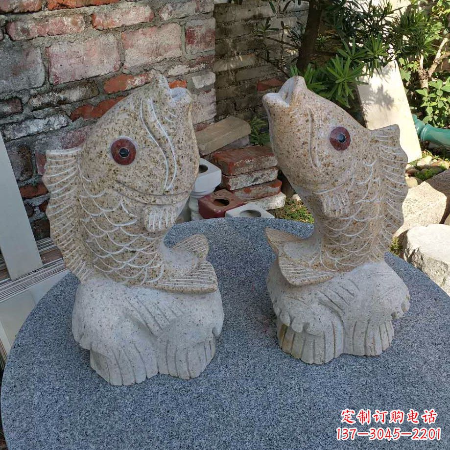 南阳鱼石雕喷泉