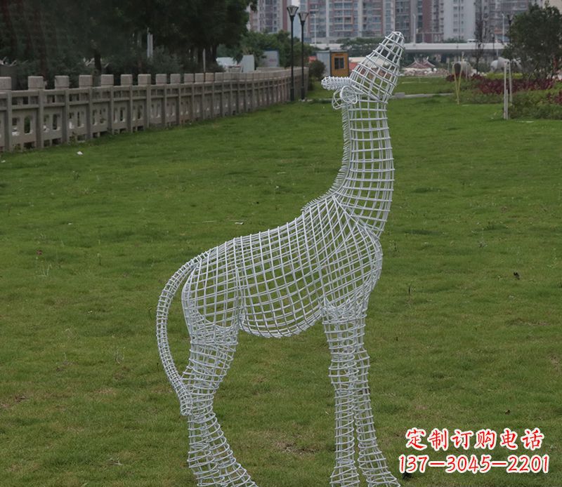南阳园林镂空仰头麋鹿不锈钢雕塑