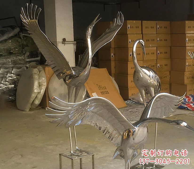 南阳园林云中仙鹤不锈钢雕塑