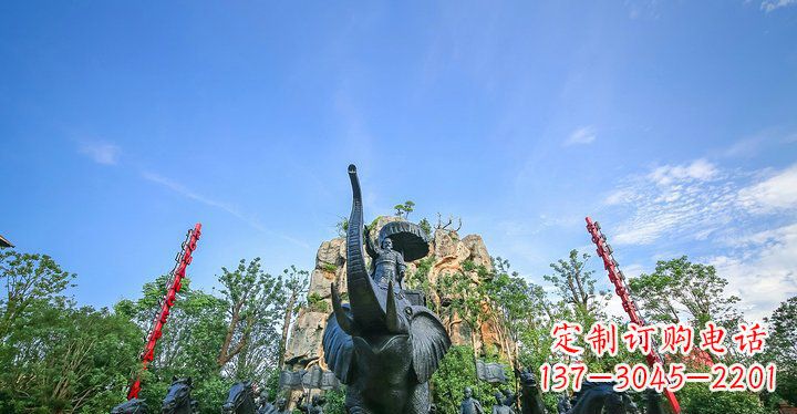 南阳园林站在大象上出征的将军人物小品铜雕