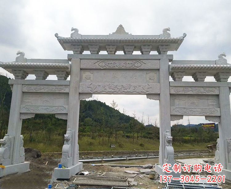 南阳忠义石牌坊
