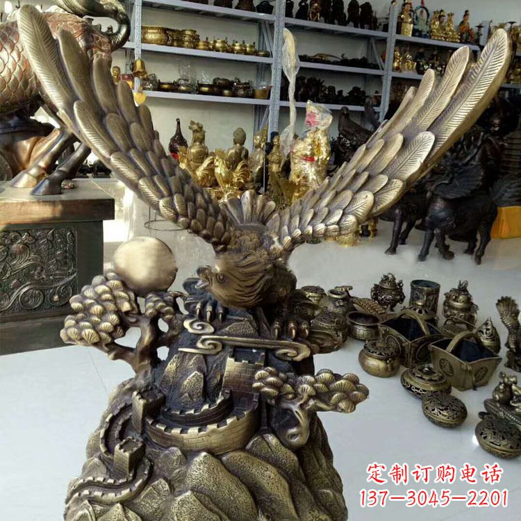 南阳铸铜老鹰雕塑