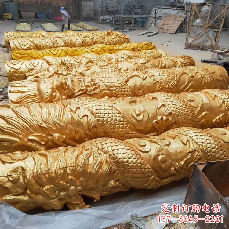南阳铸铜龙柱