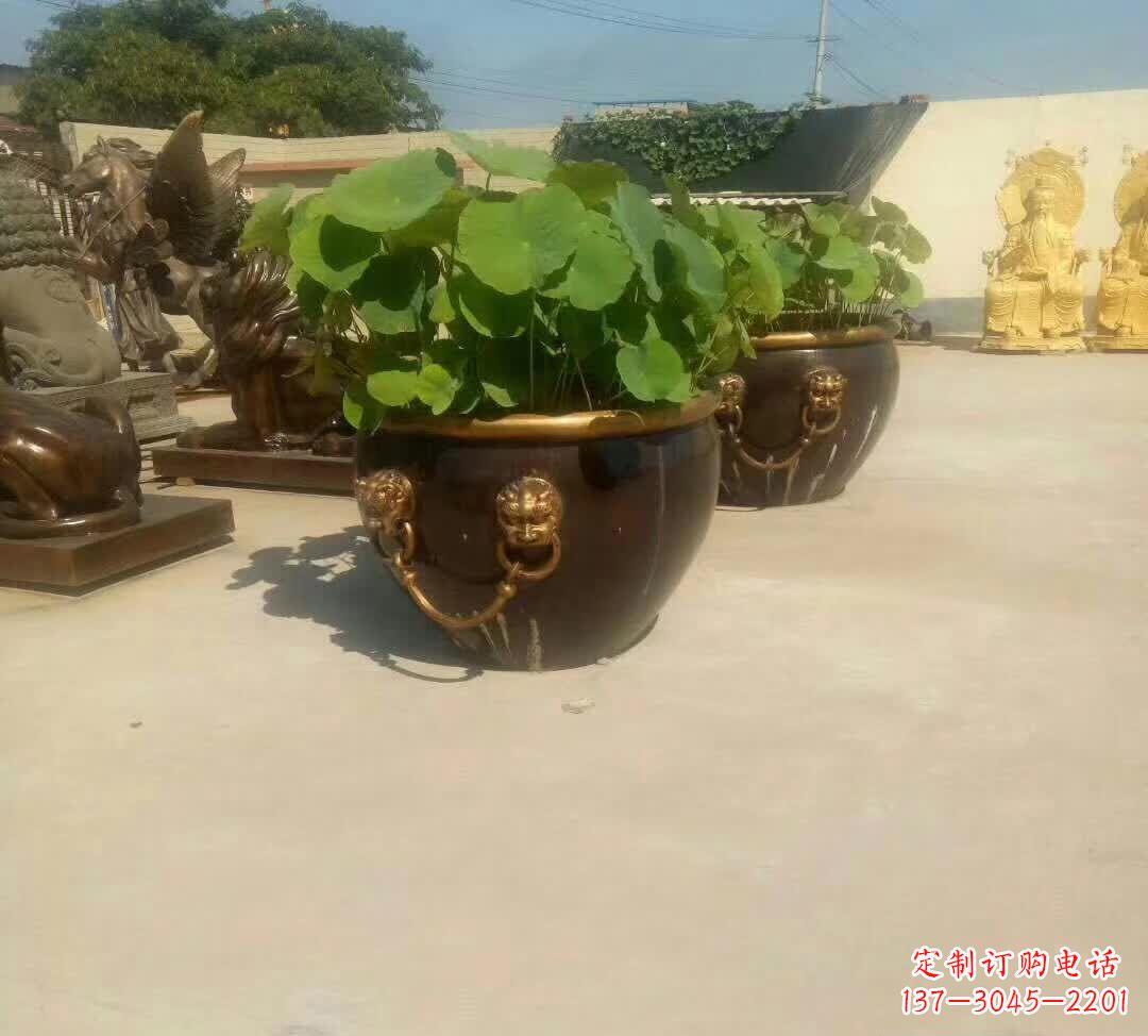 南阳铸铜狮子头水缸雕塑
