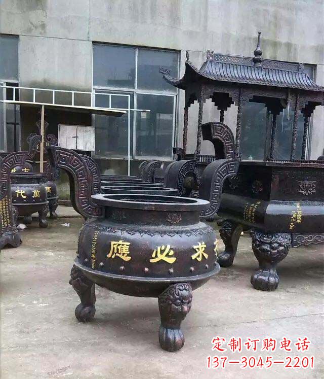 南阳铸铜寺庙香炉铜雕