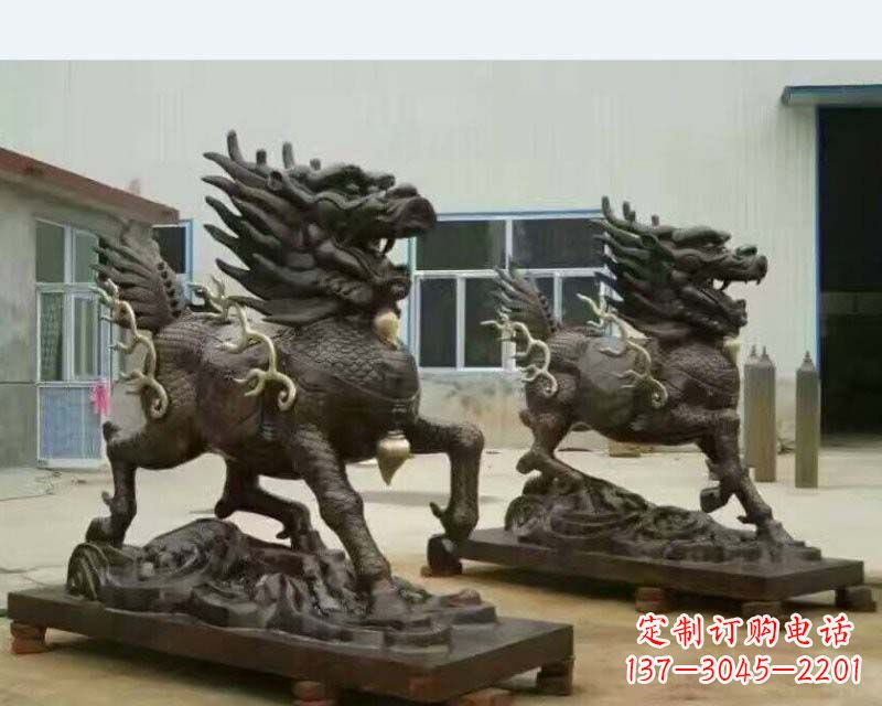 南阳铸铜踏浪麒麟雕塑
