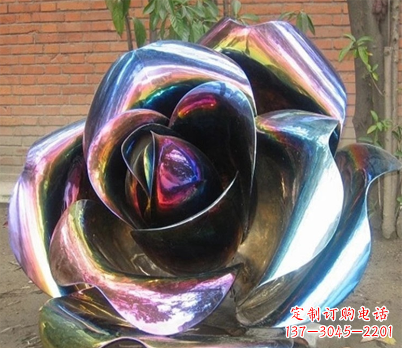 南阳彩色创意不锈钢玫瑰雕塑